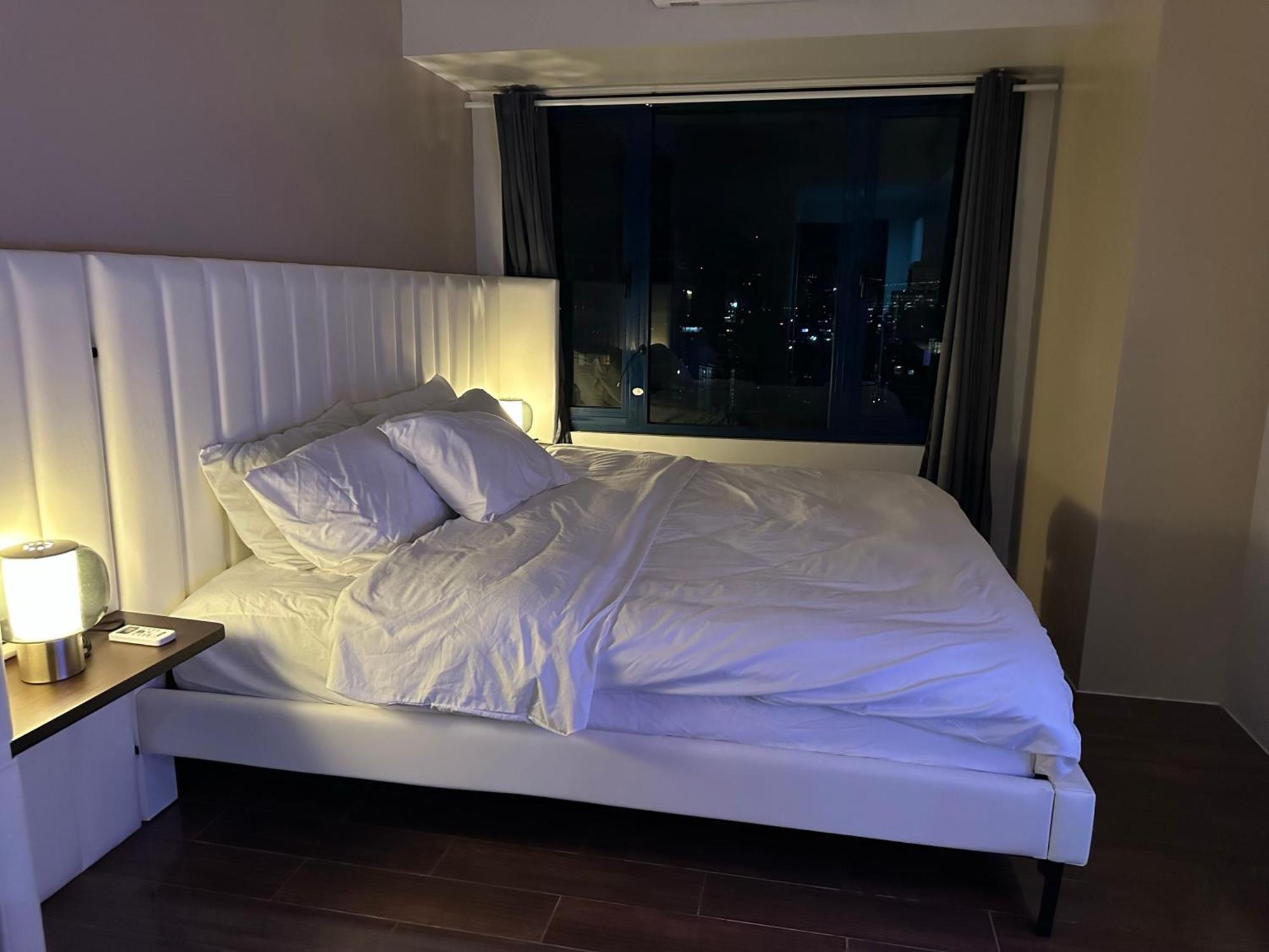 King-size Bed Makati