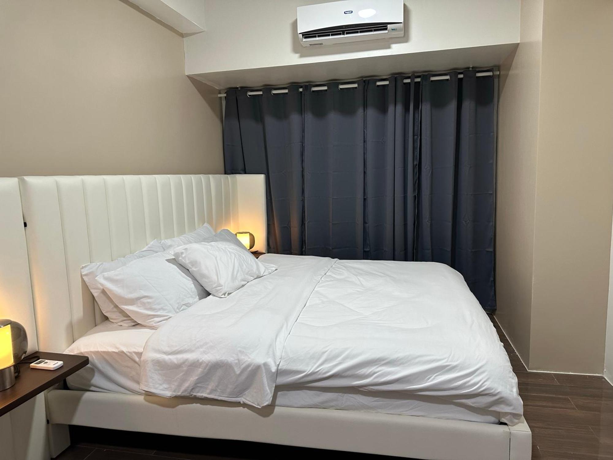 Apartment King-size Bed Makati *