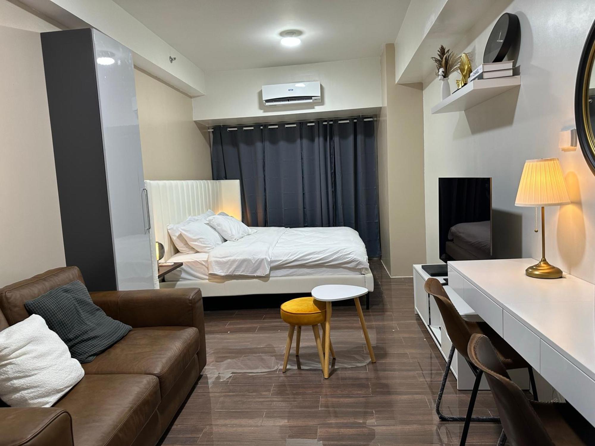 King-size Bed Makati Manila