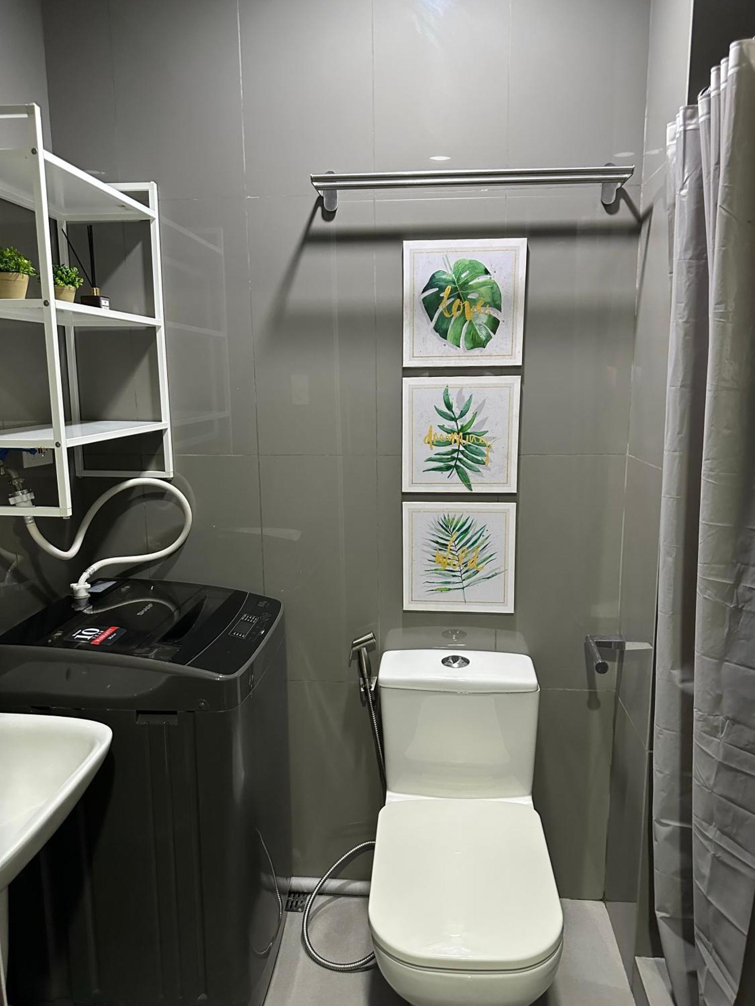 Apartment Affordable Ayala Makati 1br *