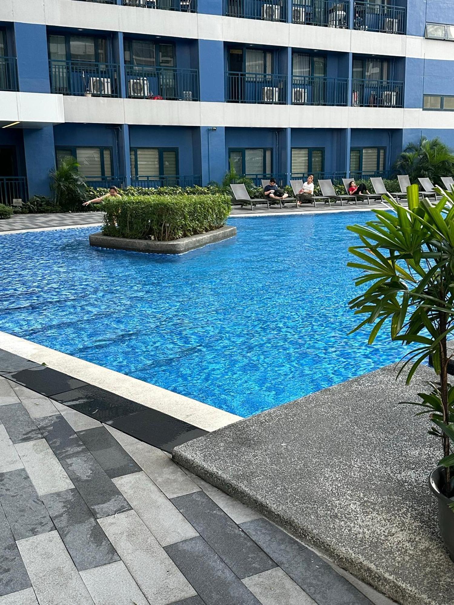 Apartment Affordable Ayala Makati 1br *