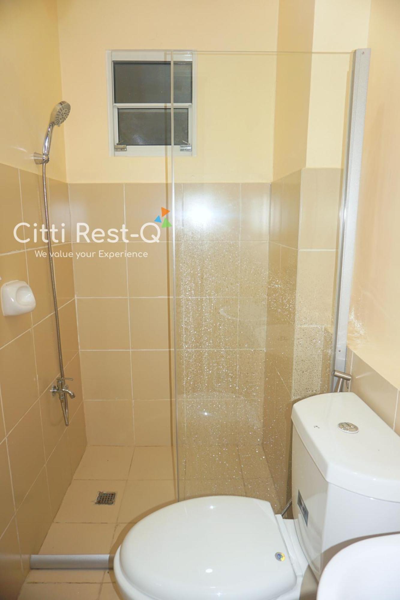 Apartment Cozy With Free Wifi & Netflix Near Airport-crq-1