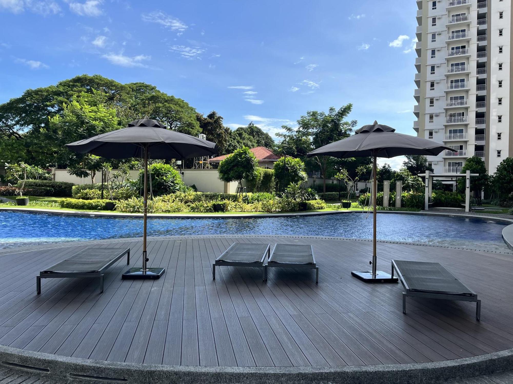 Sucat The Atherton Residential C1516- Two Bedroom With Pool & Balcony, Amenities View In Sucat Paranaque Facing Memorial Near Sm Bf Homes - Staycations By Sms *