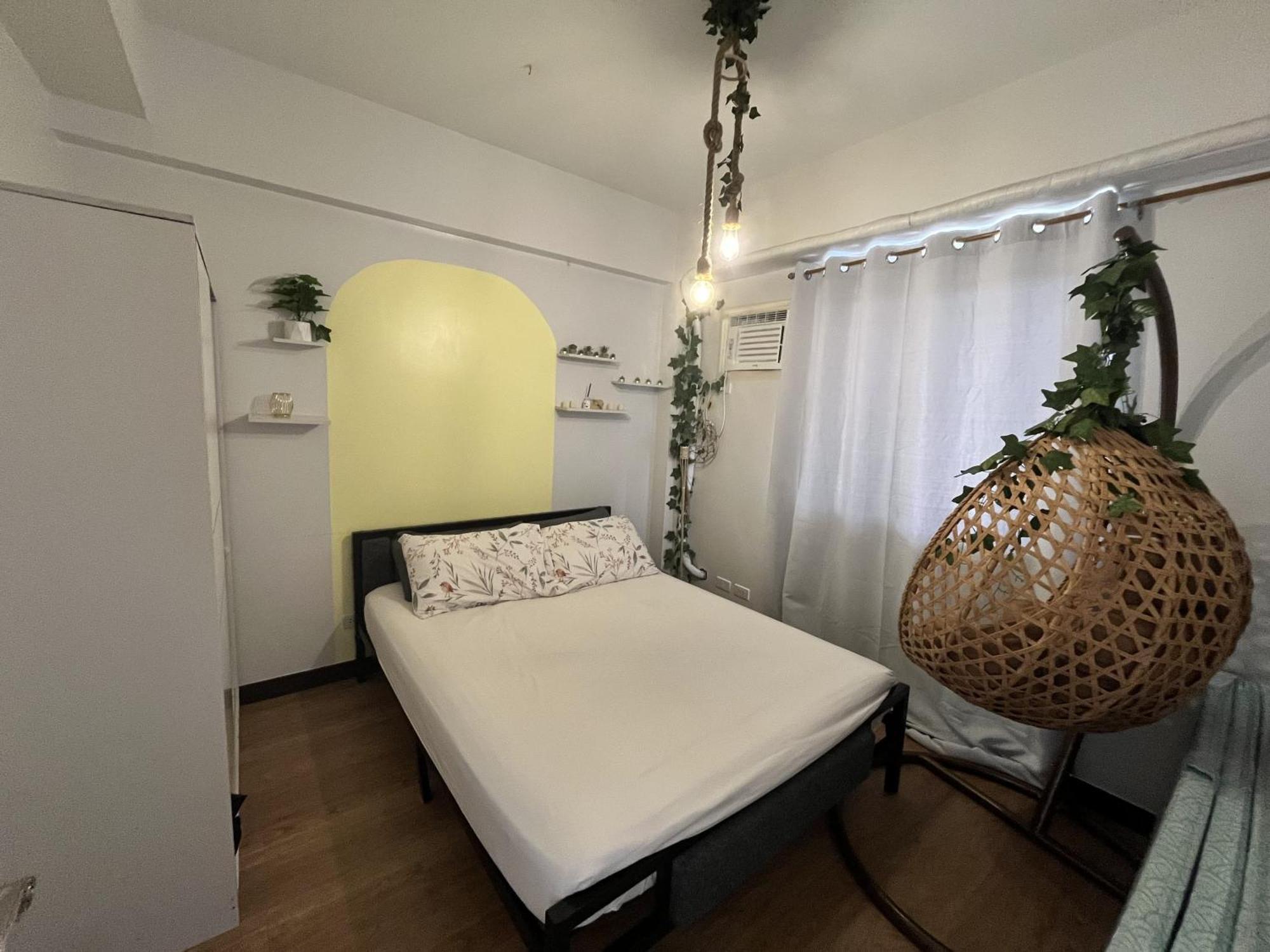Sucat The Atherton Residential C1516- Two Bedroom With Pool & Balcony, Amenities View In Sucat Paranaque Facing Memorial Near Sm Bf Homes - Staycations By Sms Manila