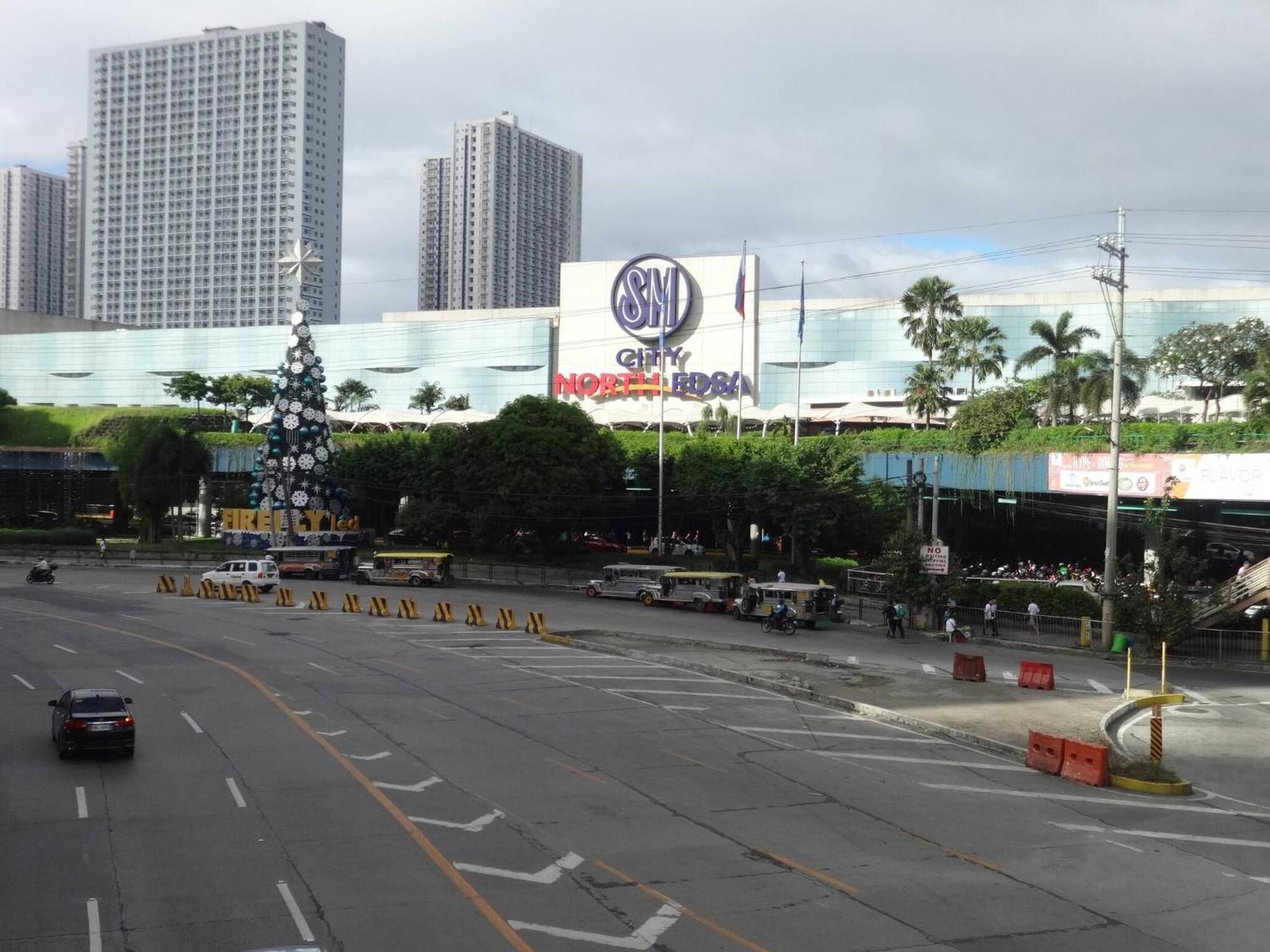 Grass Tower 3 20th With Balcony Manila