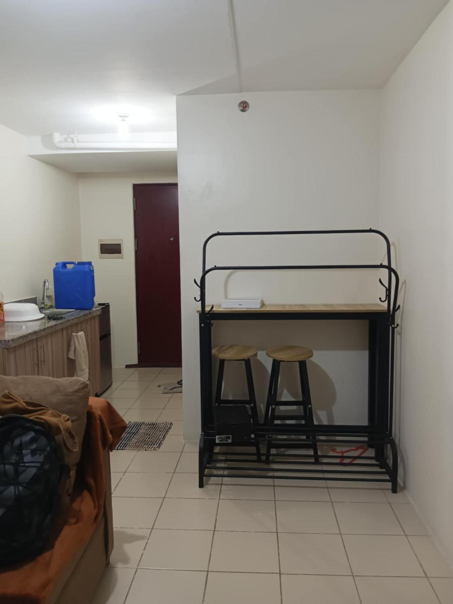 Haengbok Apartment *