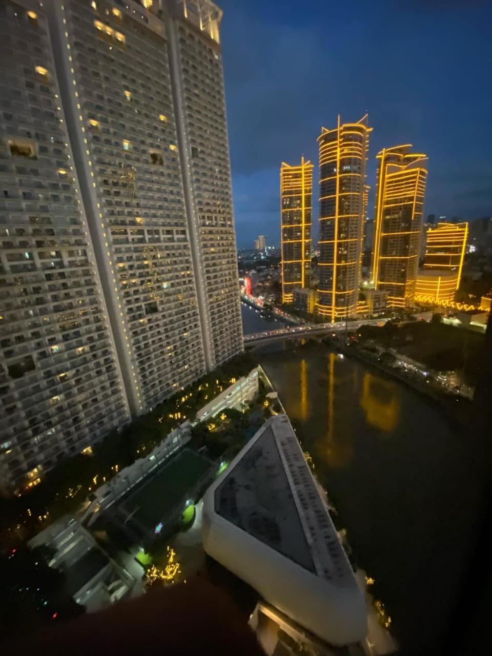 Novotel By Cescrib Near Makati * Manila