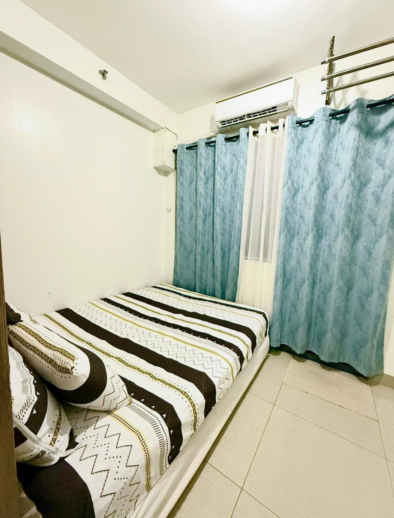 Shore Residences Moa Naia Pasay Picc * Manila