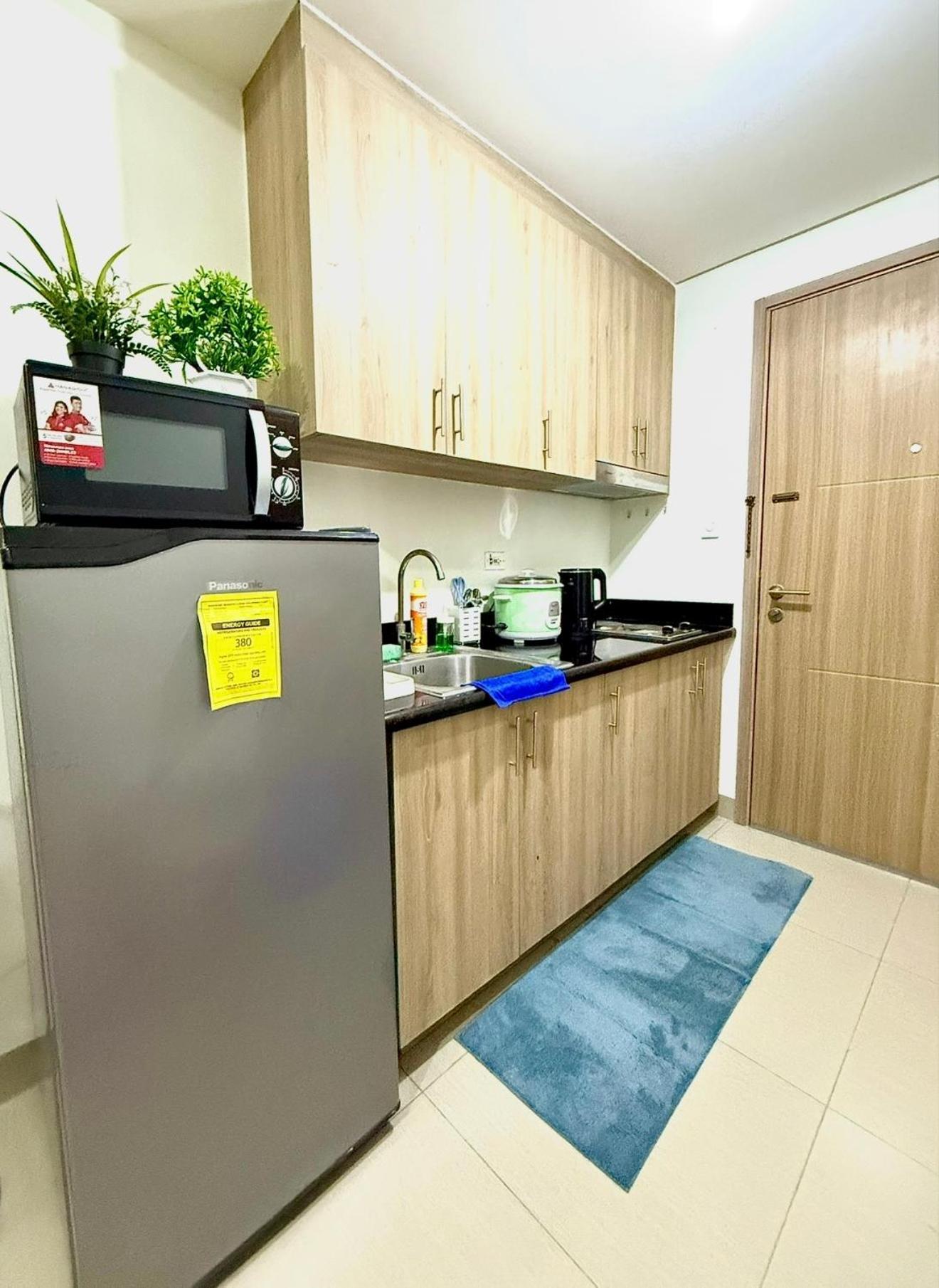 Shore Residences Moa Naia Pasay Picc *