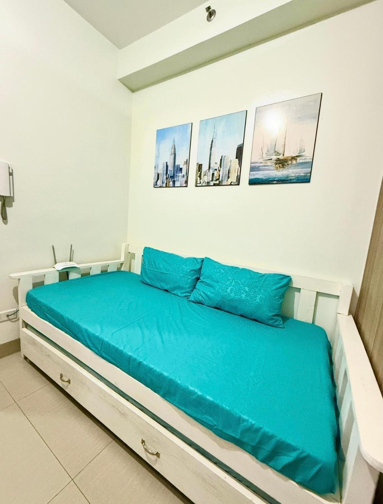 Shore Residences Moa Naia Pasay Picc Apartment *