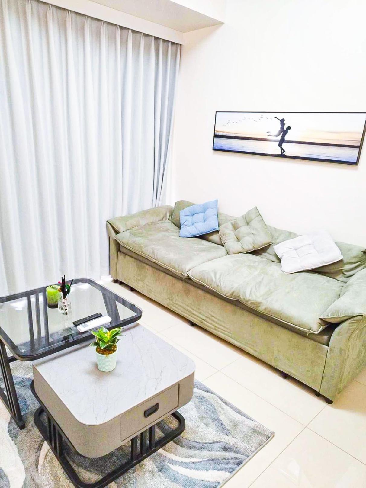 Cozy 3br Near Airport And Okada Apartment *