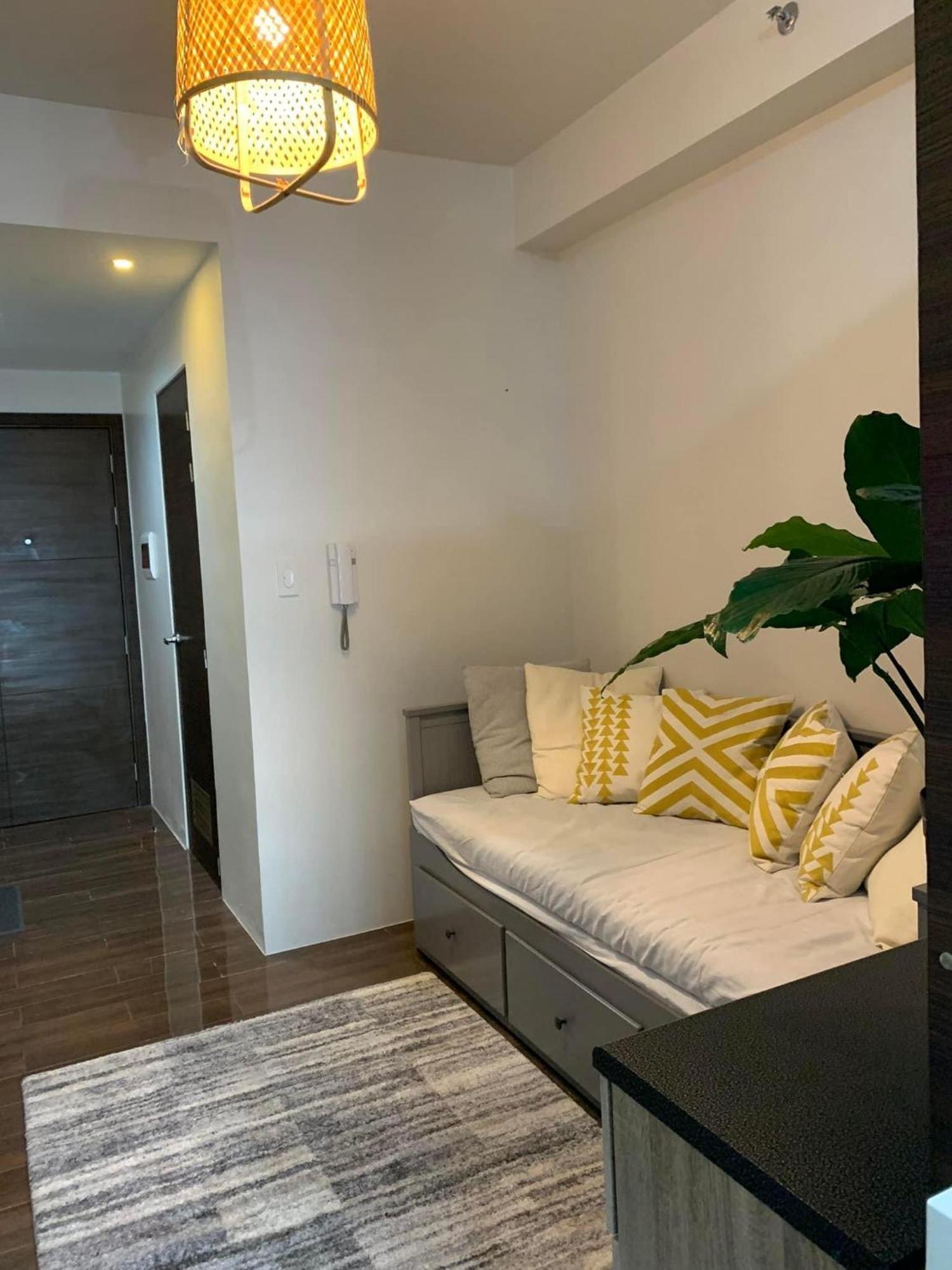 Stylish With A View In Makati * Manila