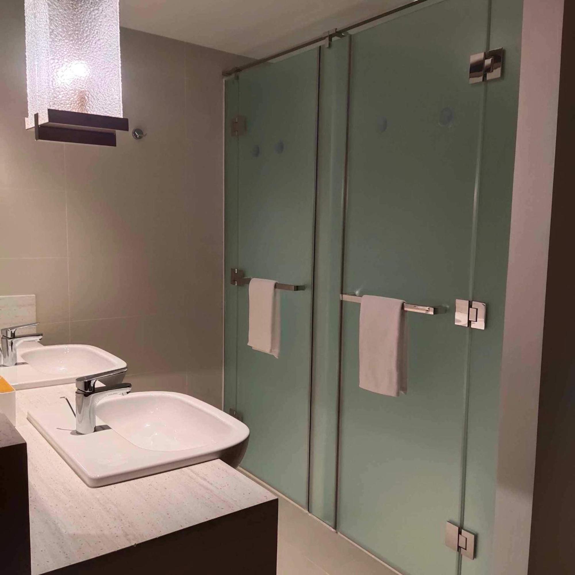 Novotel By Cescrib Near Makati * Manila