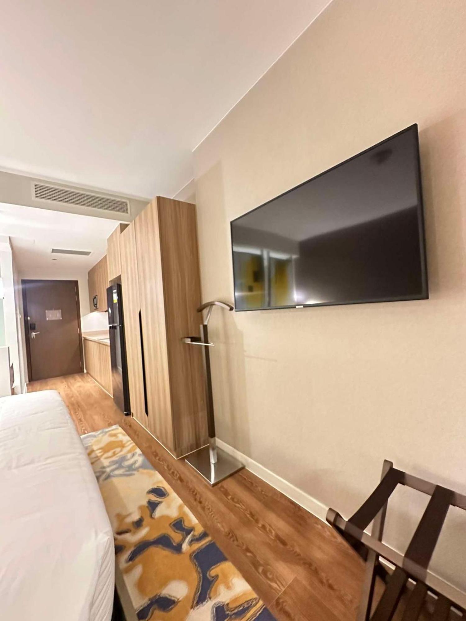 Novotel By Cescrib Near Makati Apartment *
