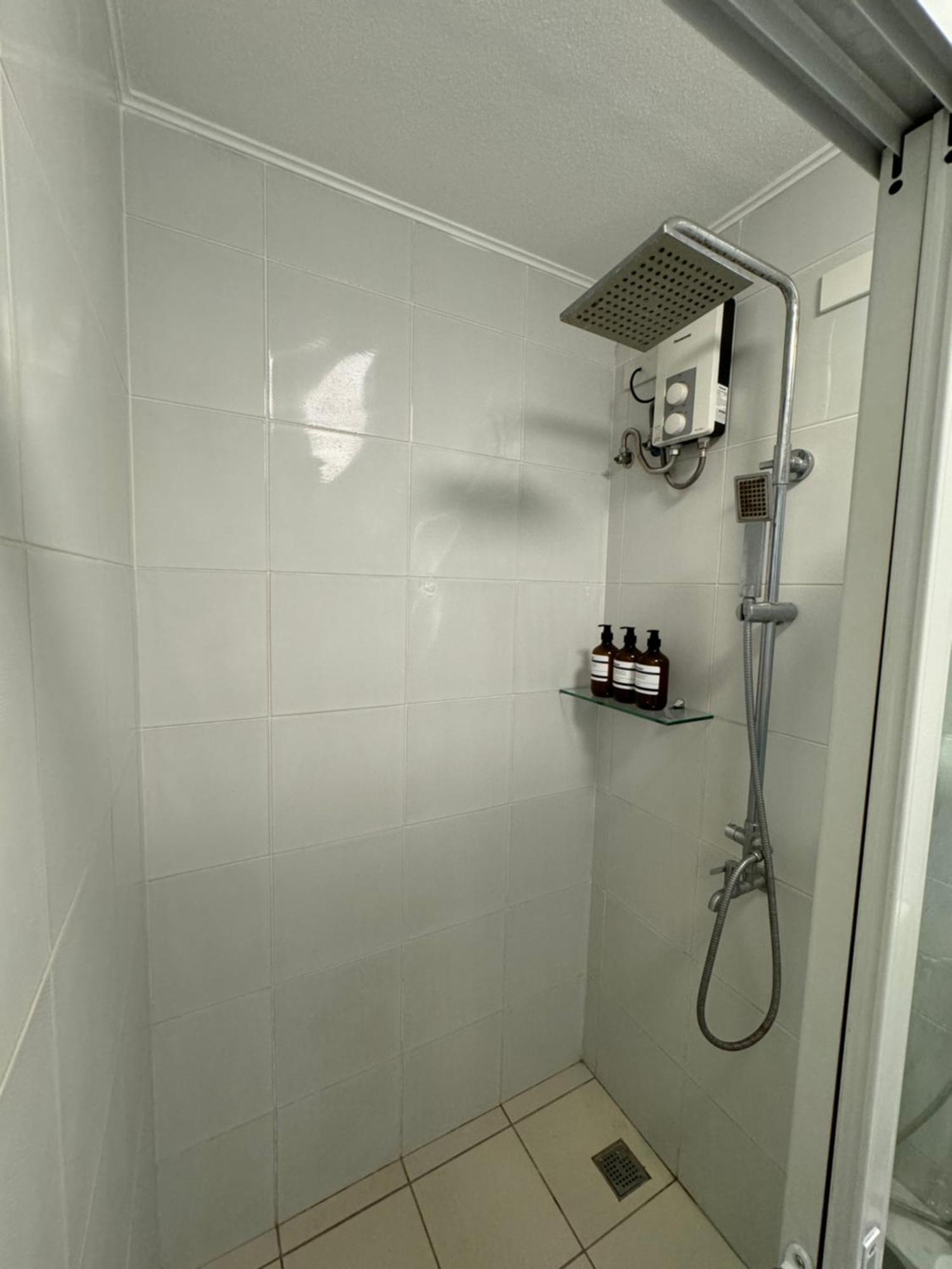 Modern Minimalist Luxe Retreat 2 Bedroom Apartment Manila