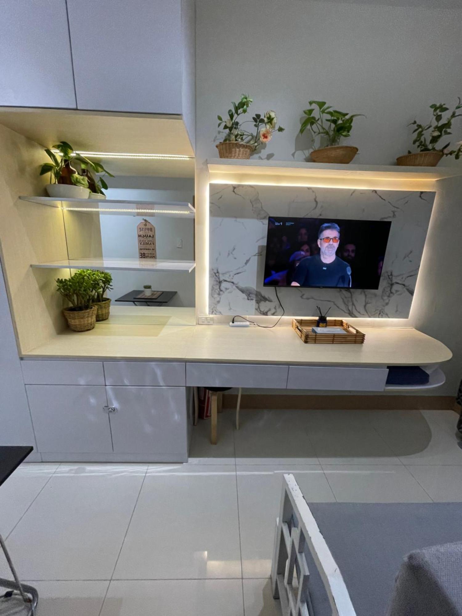 Apartment Staycation Near Moa *