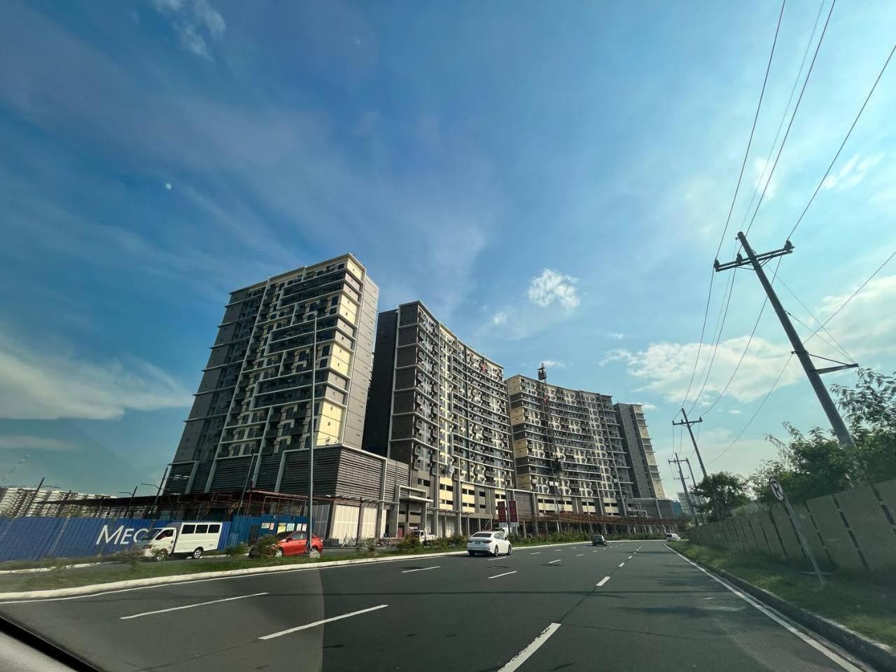Apartment Gentry Manor With Wifi,gym,pool Near Okada,naia&moa 12b