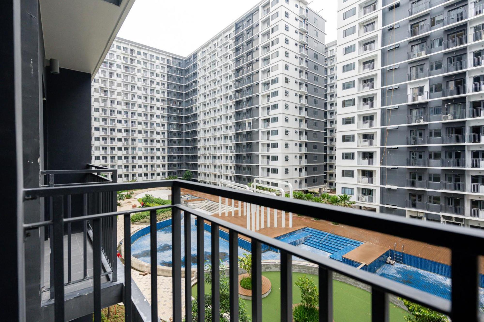 A2j Luxury 1br Beside Sm Mall Of Apartment *