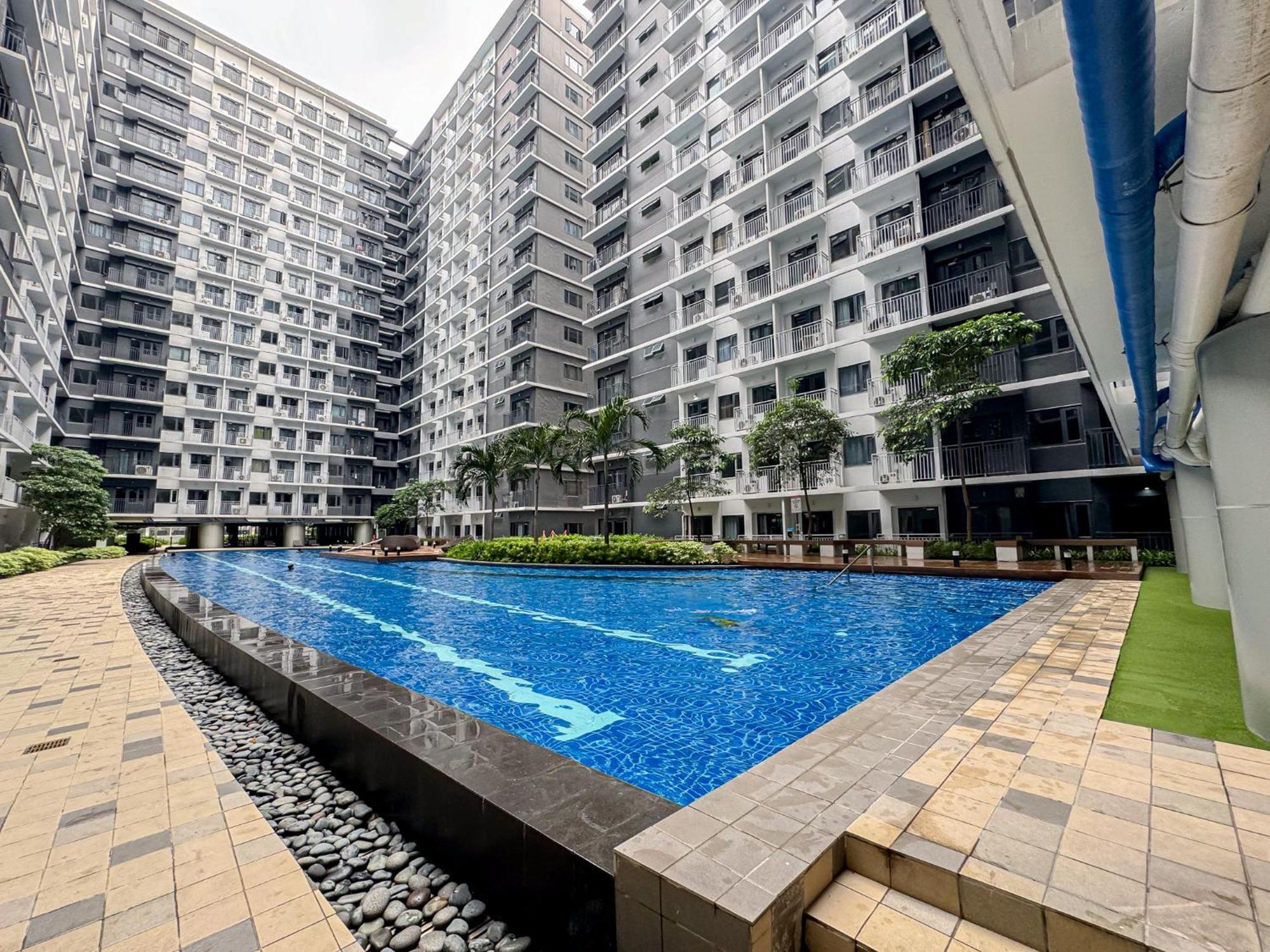 Apartment A2j Luxury 1br Beside Sm Mall Of *