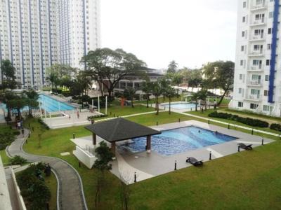 Prime Grass Hub Quezon * Manila