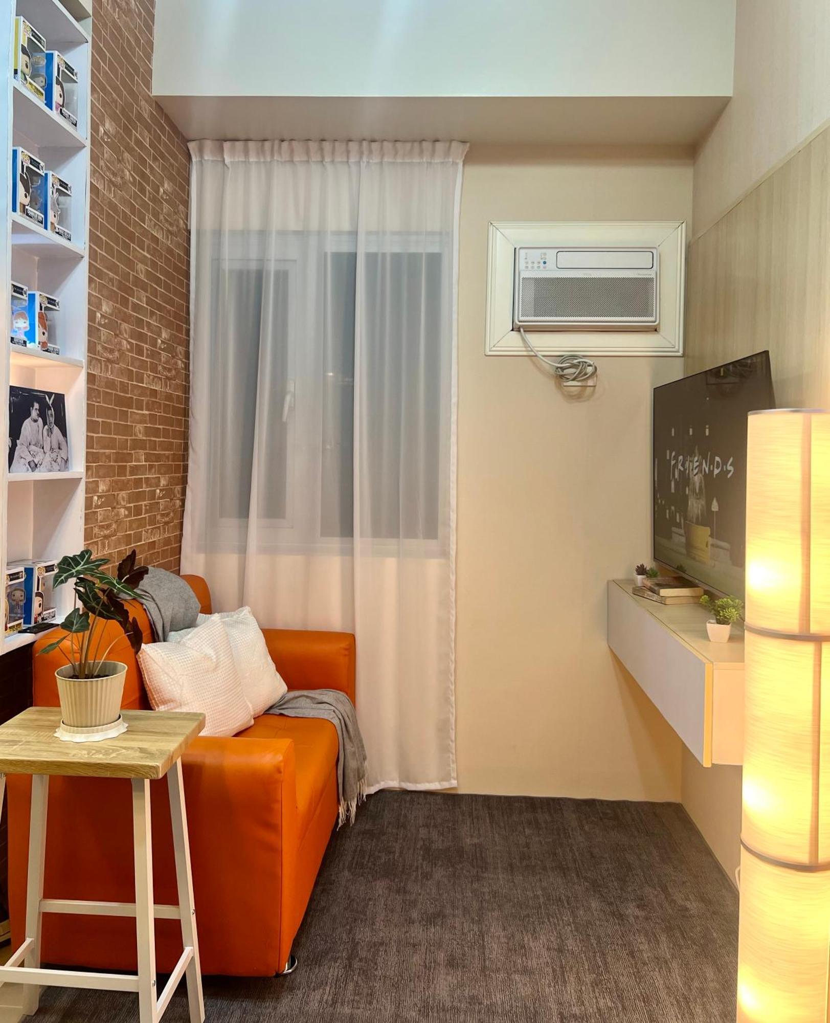 Friends Tv Staycation * Manila