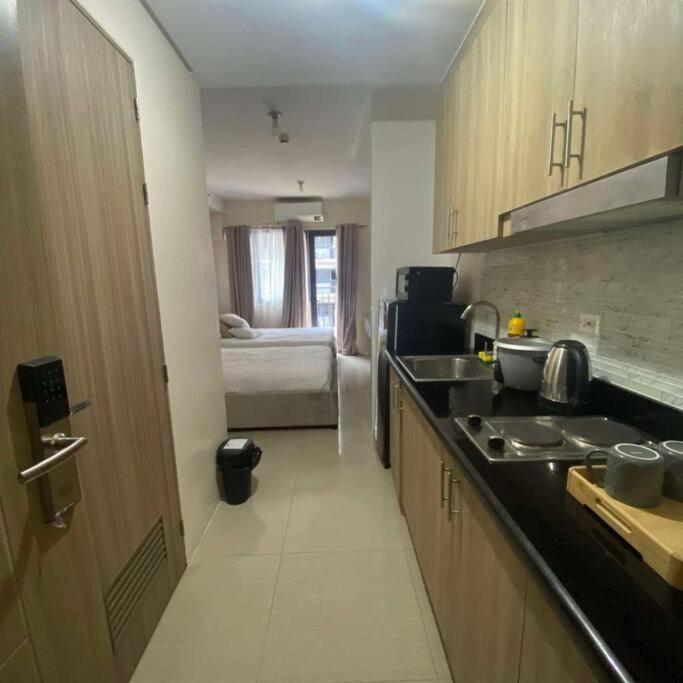 Luxe Shore2 Residences * Manila