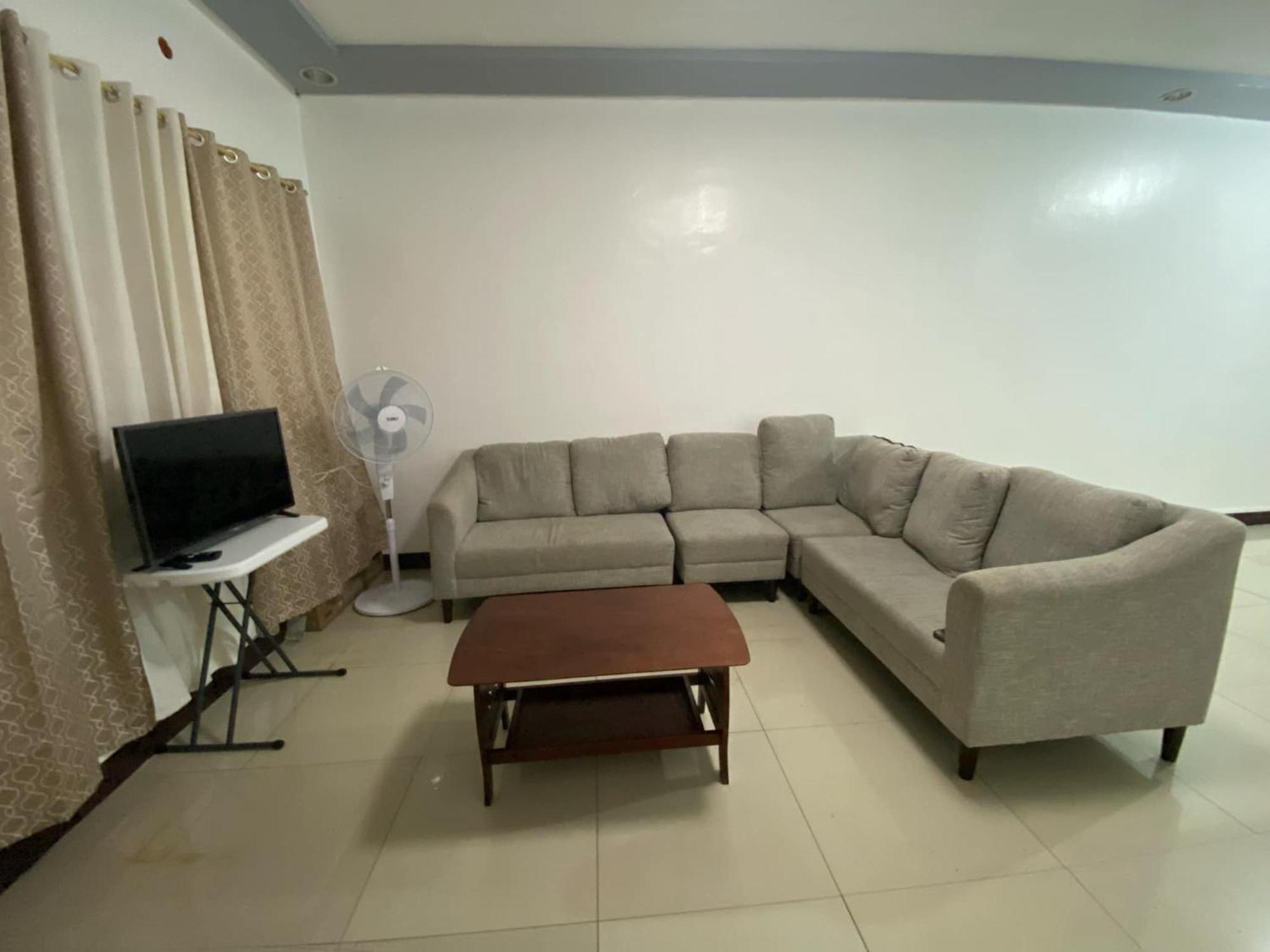 Apartment Bulova # 2 *