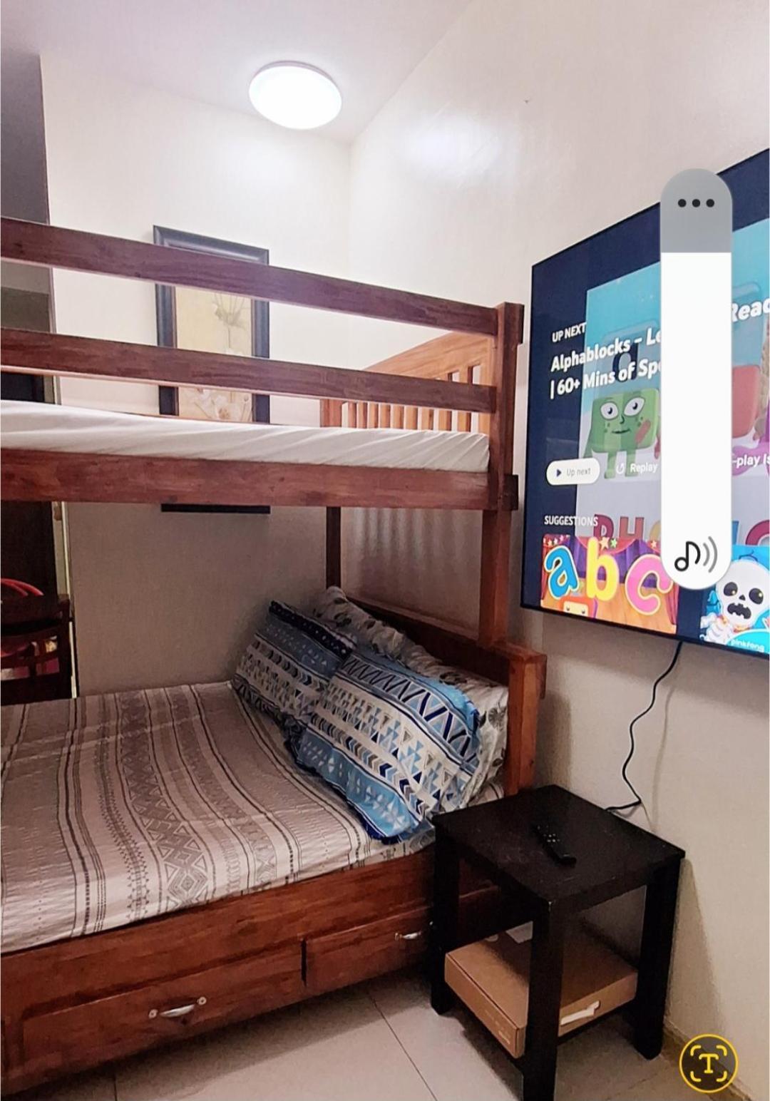 Studio 203 T2 Sunshine100 Wifi 65Inchestv Poolaccess Billiard * Manila