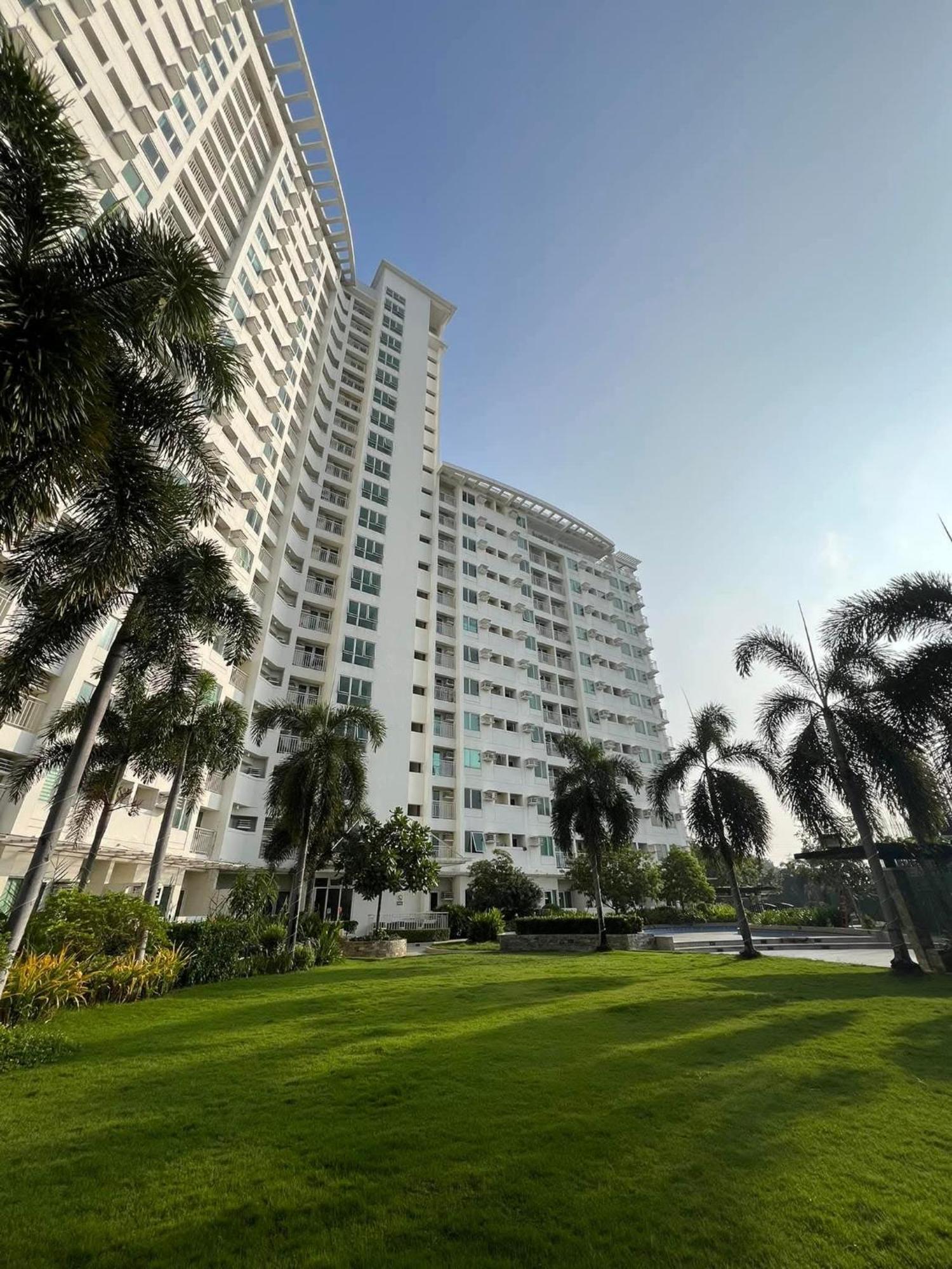 Alabang Cozy Apartment