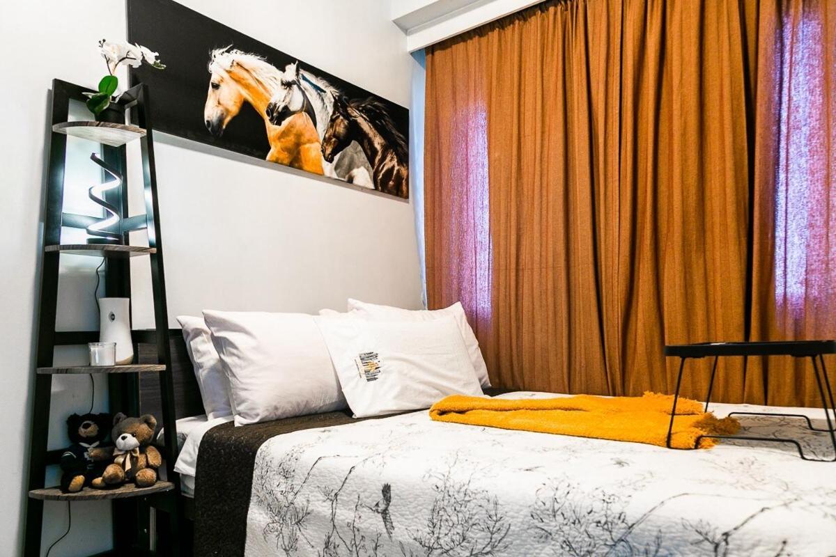 Comfortable 2-bedroom In Paranaque Apartment Manila