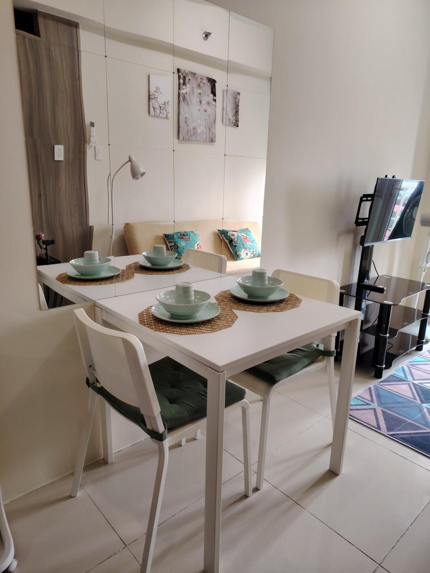 Smdc Coast Residences - Entire 1br With Stunning View From 24th Floor