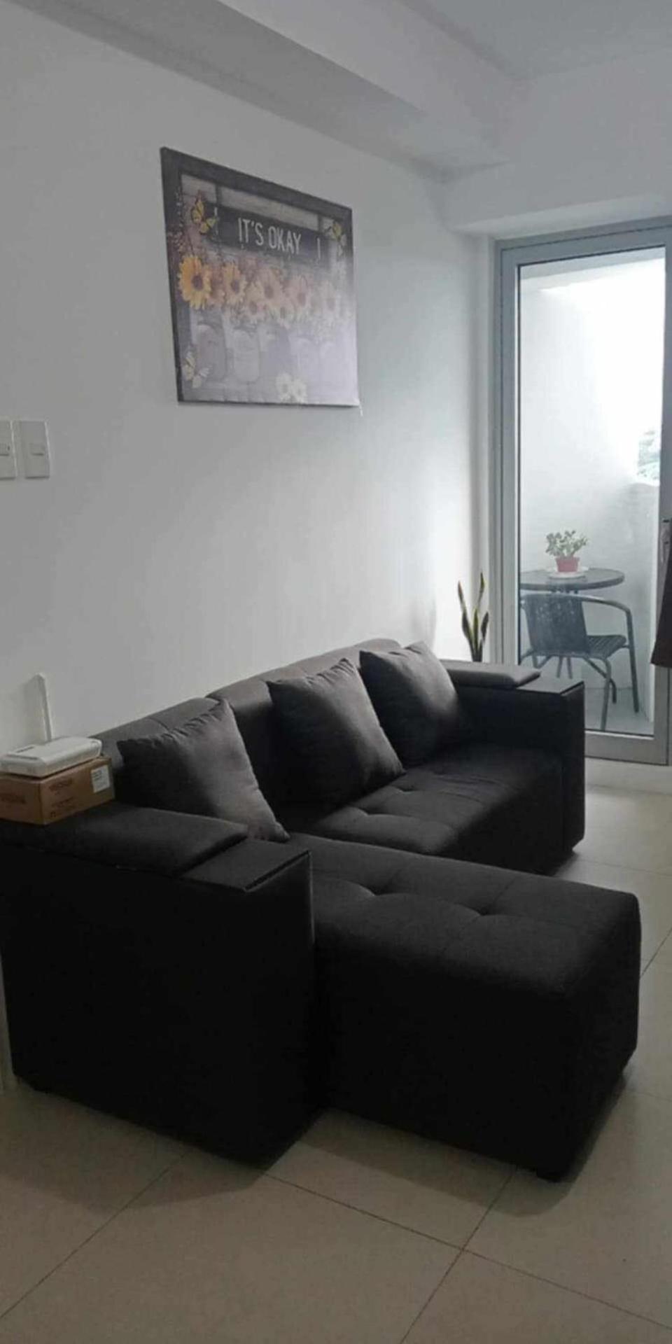 Commonwealth Residences Combine 2 Units Apartment *