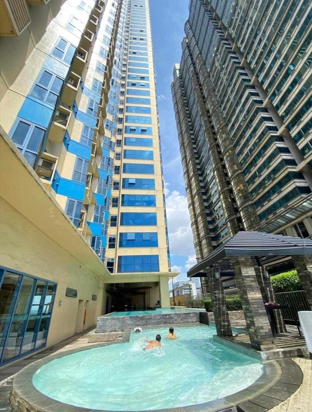 Apartment Family Budget Room, Infront Us Of Embassy *