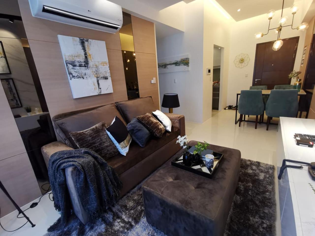 1br Staycation At The Florence Mckinley Hill Bgc Taguig Manila