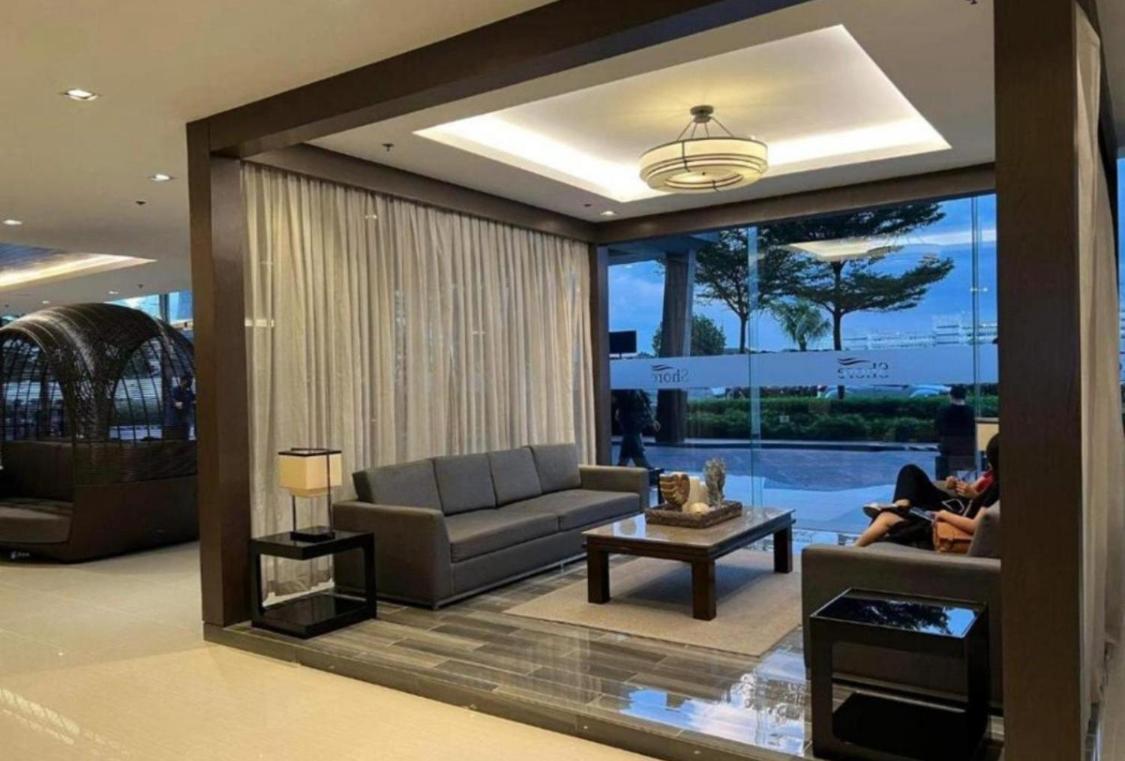 Smdc Shore Pasay Manila, Walking Distance To Mall Of And 20 Mins Drive To Airport-1 Bedroom Condo-apartmentwith Balcony * Manila