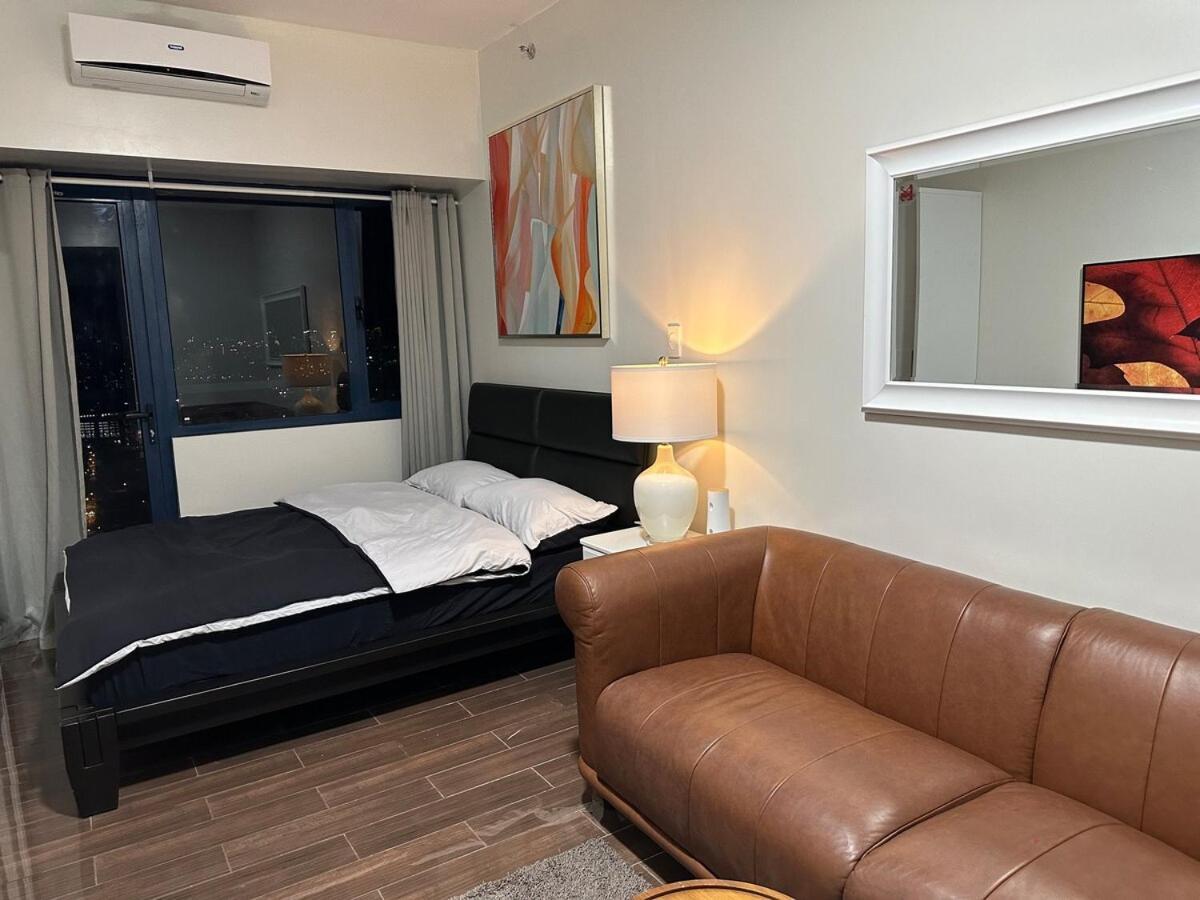 At Air Residences Condo, Ayala Ave Makati