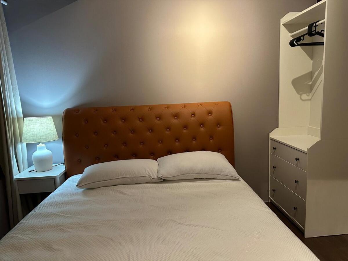 Air Residences Apartment, Ayala Avenue Makati *