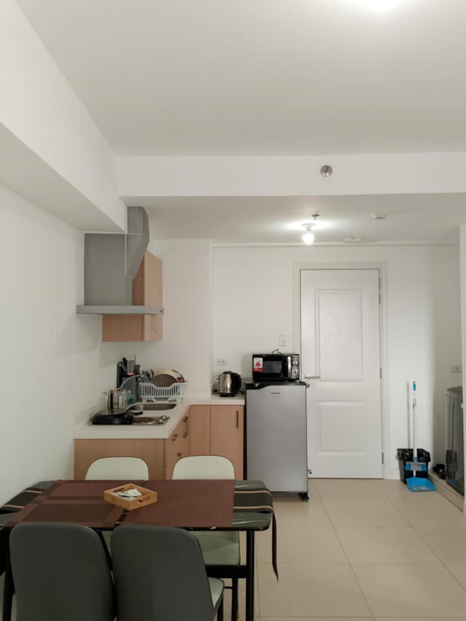 Duchess Staycation Apartment *