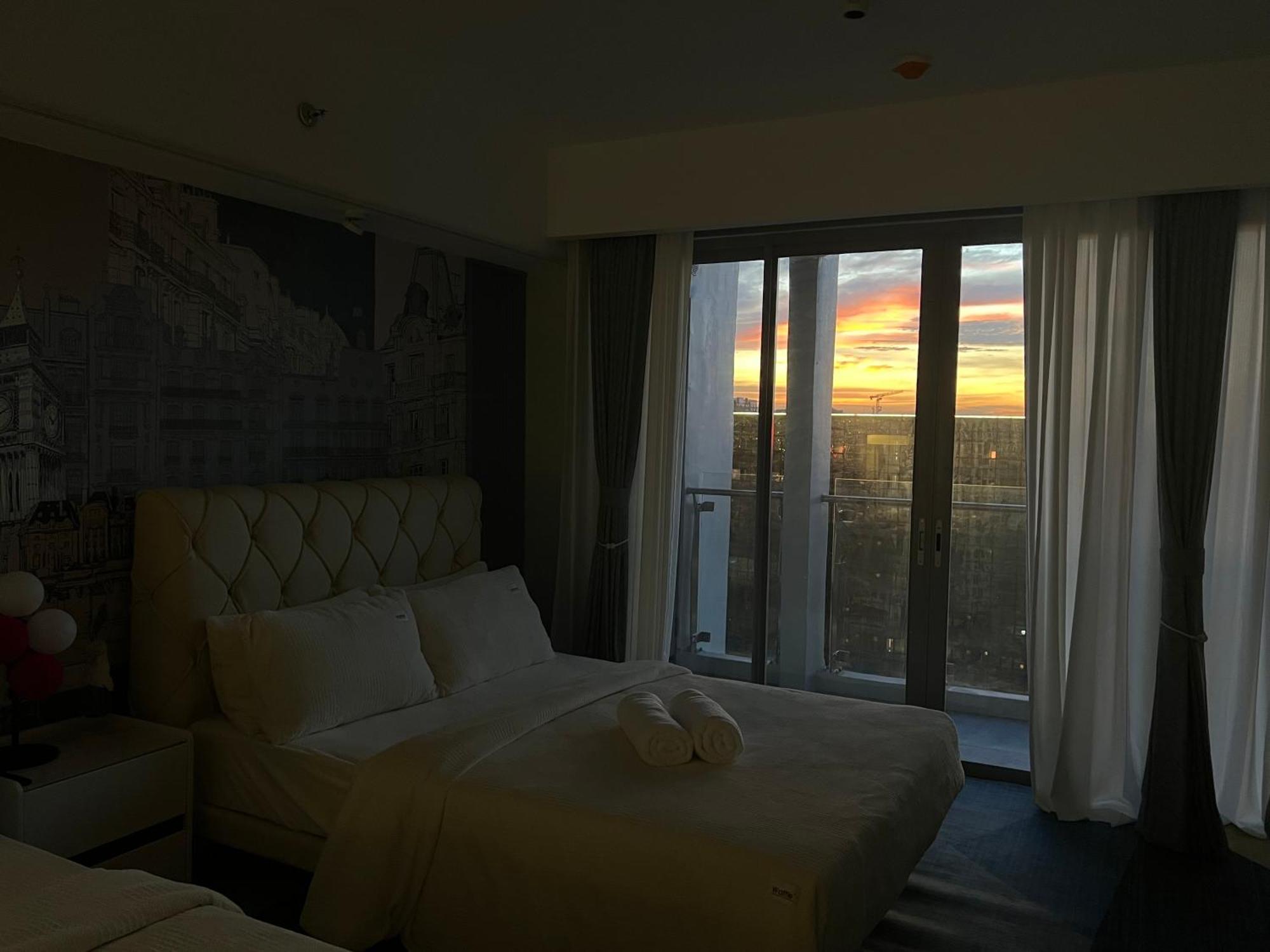 Apartment Luxurious European Style Penthouse Modern Ment Cross Of Dreams Okada Solaire Moa Airport