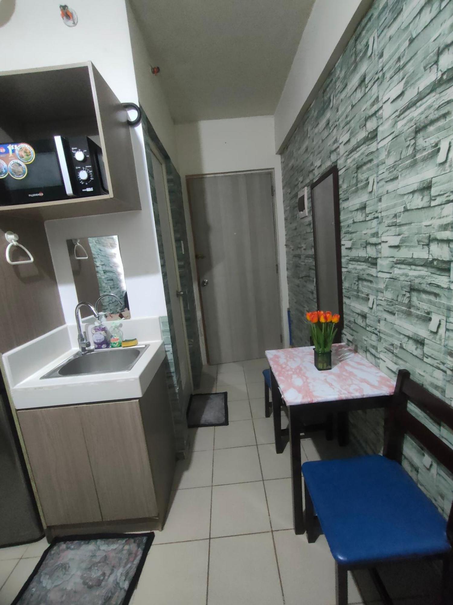 Apartment Gaby's Condotel Manila