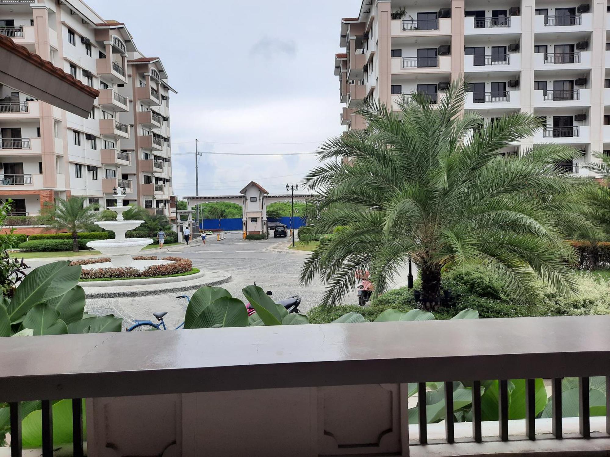 Life In Refinement At Ivory Wood Apartment Manila
