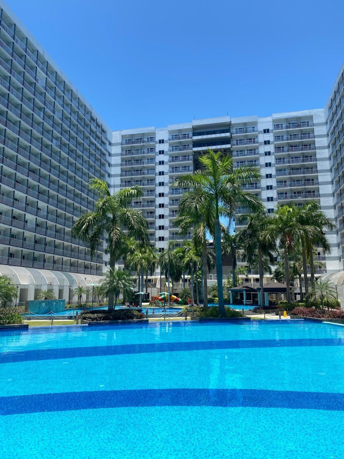 1544a Near Moa And Airport Poolview Balcony * Manila