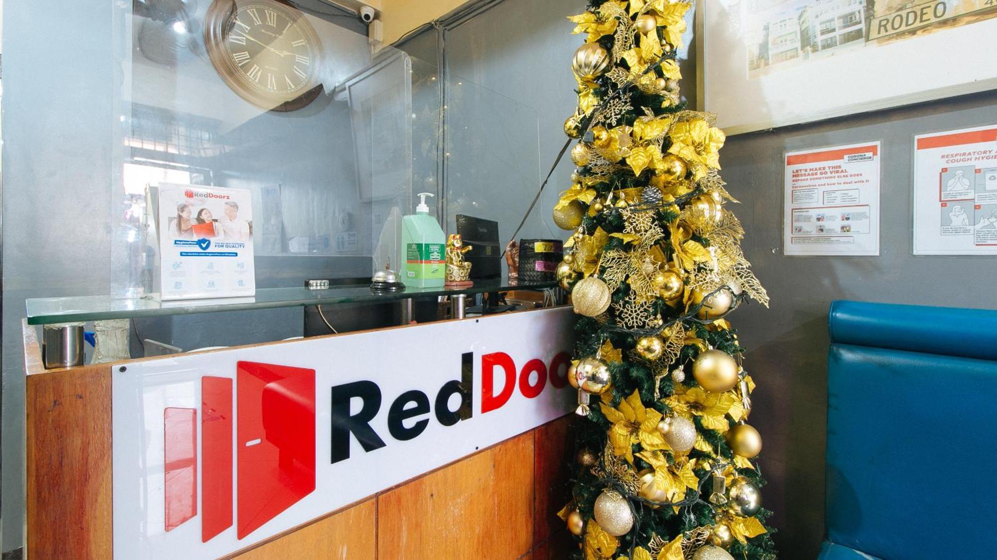 Hotel Reddoorz At V-cat Apartelle Sampaloc