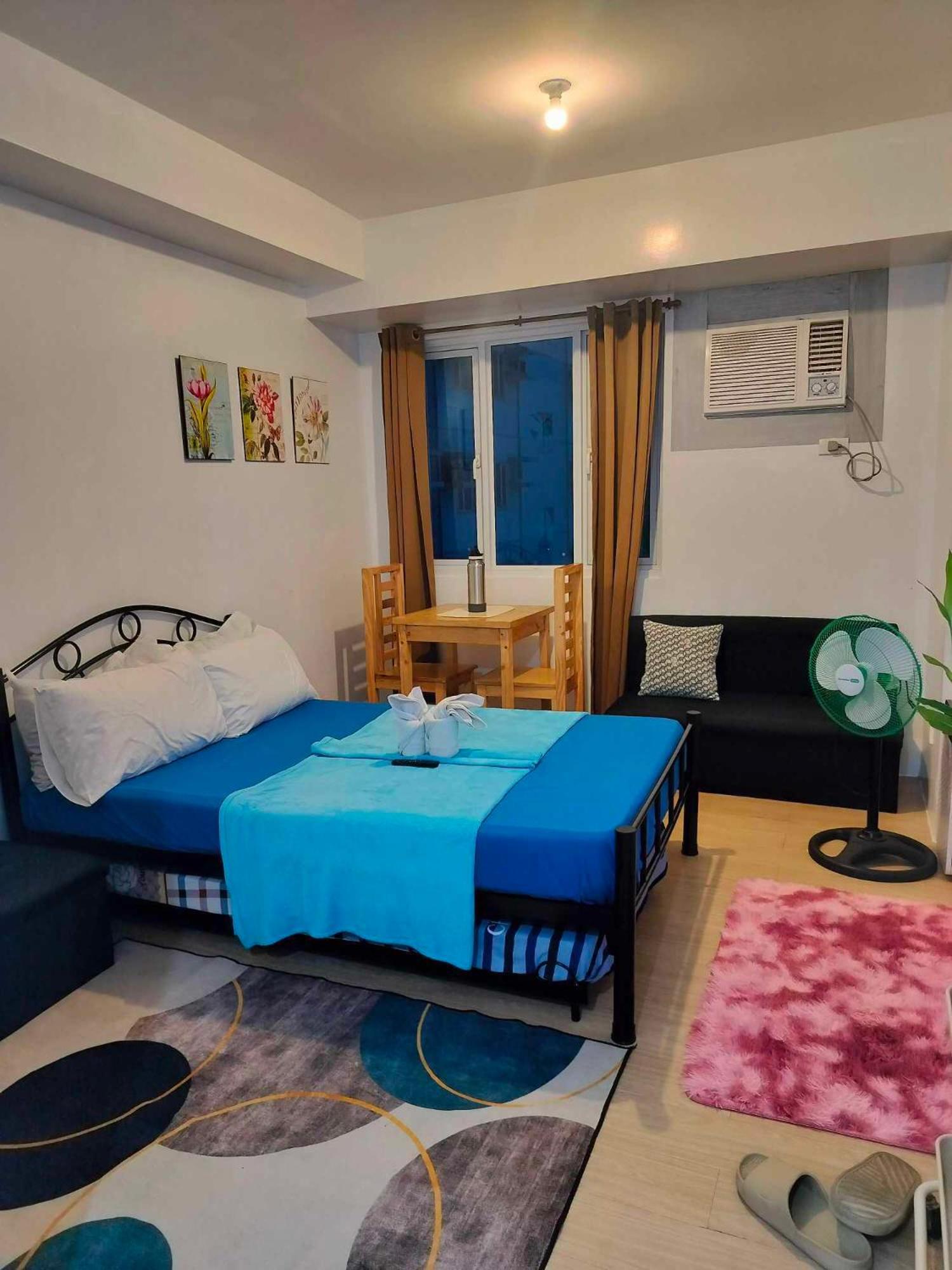 Apartment 9th Floor Pool View Unit Tower A With Modern Amenities *