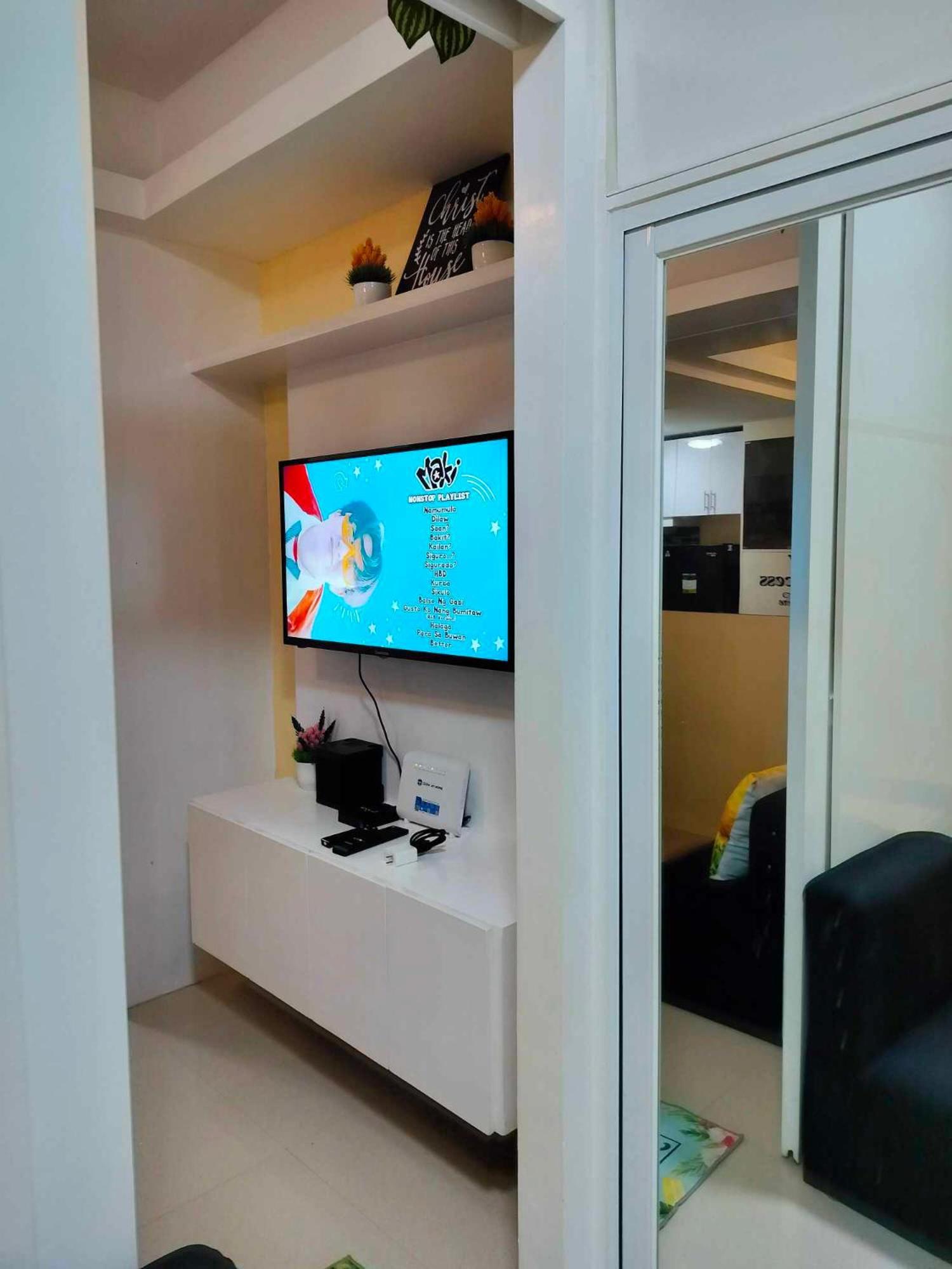 28th Floor Tower C 1-bedroom Unit With Netflix And Free Wifi Apartment *