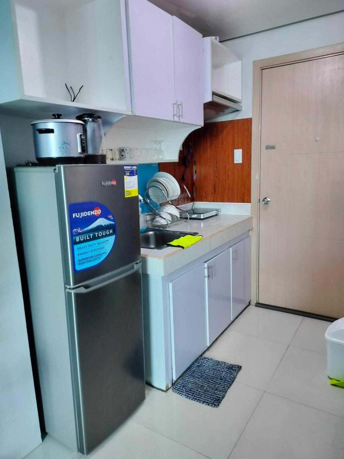 15th Floor Type Unit With View At Mplace * Manila