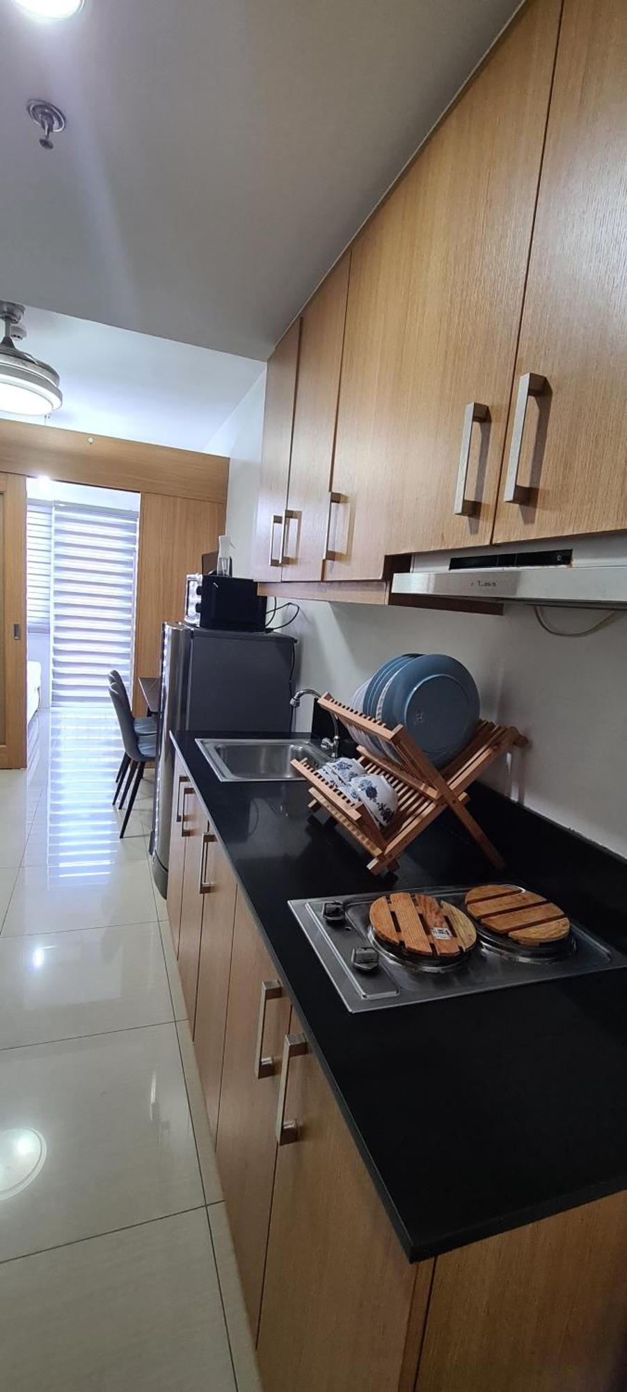 Apartment Condodeal At Shell Residences Mall Of Manila