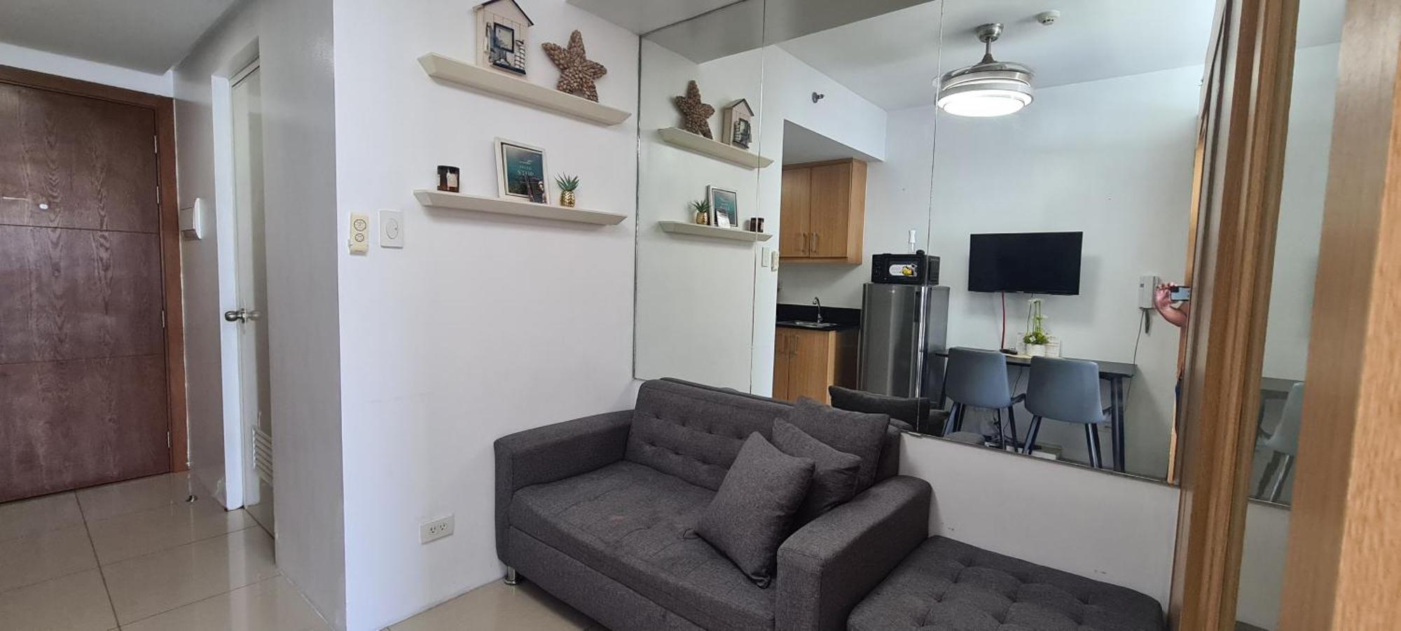 Apartment Condodeal At Shell Residences Mall Of