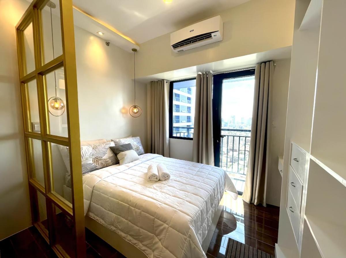 In Luxury At Air Residences Makati * Manila