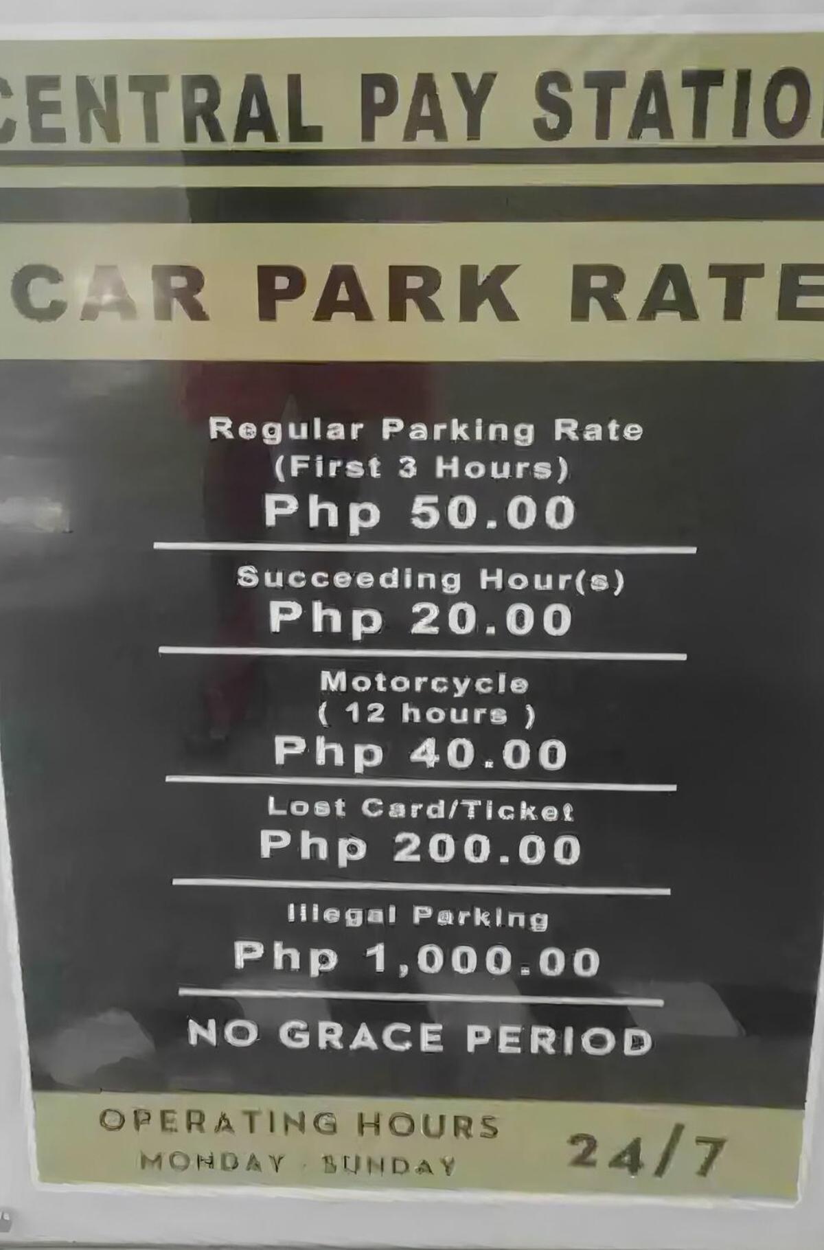 Apartment In Luxury At Air Residences Makati Manila